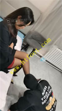 5rdawk5jetn.jpg