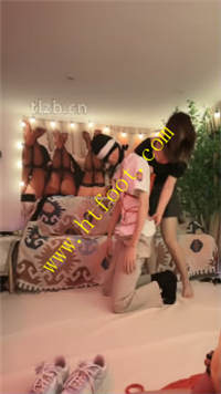 4wqsh4onbb1.jpg