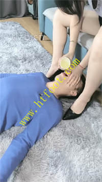 b2rakr4d2c4.jpg