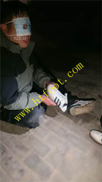 ekjrd25ngo4.jpg