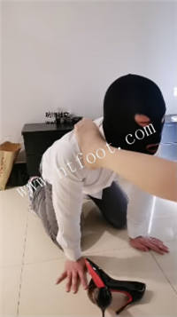 n0clnse2mkt.jpg