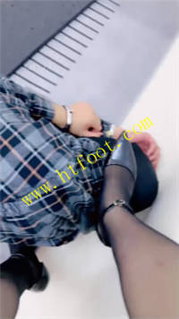 wkeb2e3wbya.jpg