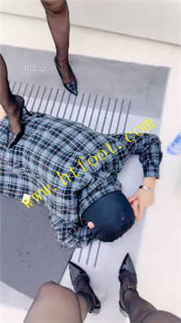 jc305o1uown.jpg