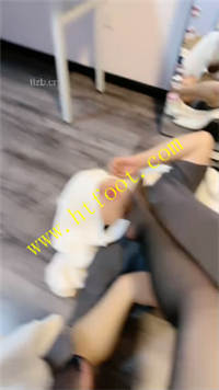 st20dq14wm4.jpg