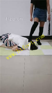 ux1gh1ls24a.jpg