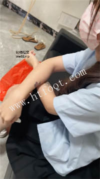 uowvjnjkl1x.jpg
