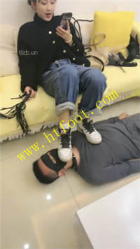 w4tkrfixuq0.jpg