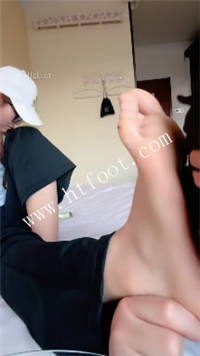r1yympmio3n.jpg