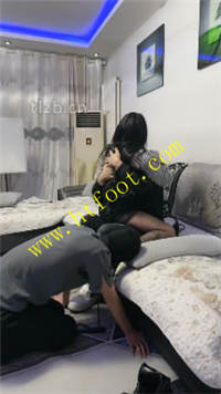 es2v1vmxhdp.jpg