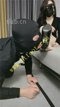 5dqwtfhf4xd.jpg