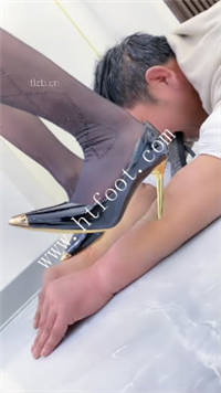 1utbhzfflyo.jpg