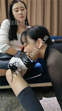 p1huttlc0ig.jpg
