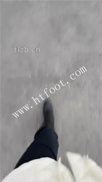 uaqiq2hzct2.jpg
