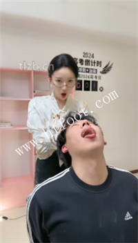 5cxmgah045r.jpg