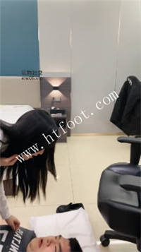 0qfa14033ok.jpg