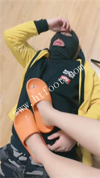 nv1x5zcgrwg.jpg