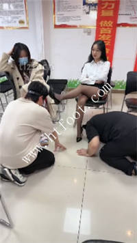 vy243j4fgdt.jpg