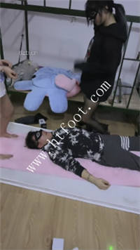 zl3ijied1wi.jpg