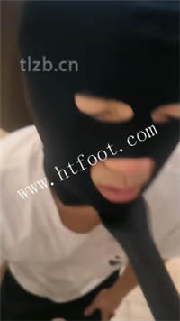 jr2r3s40cmg.jpg