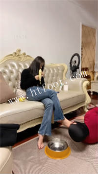 yqd445mjmg1.jpg