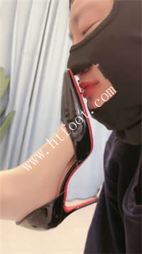 tp4i0tlbgl3.jpg