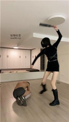 m33thj1vdyw.jpg