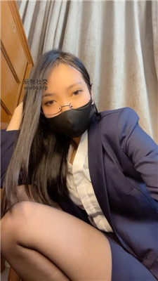 qq4chd25krf.jpg