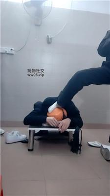 fhasrij4u0x.jpg