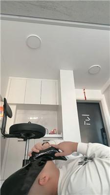j2ig35pix52.jpg