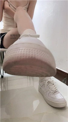 xde4mm2nmwc.jpg