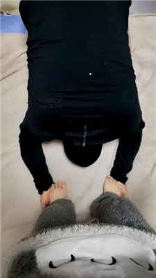 14cxxf4aoob.jpg