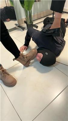 skujkn3gmu3.jpg