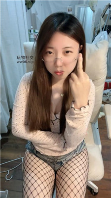 ufelclwxtr3.jpg