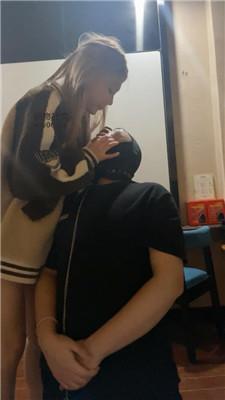 dku1tydz4h2.jpg