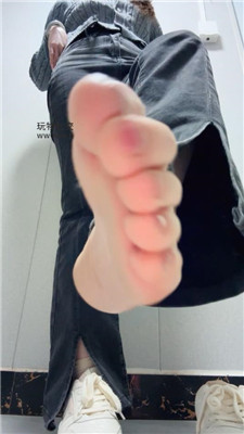 lcbrzlwpa2d.jpg
