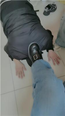 m3isxf15t2q.jpg