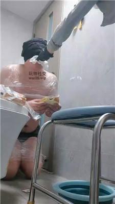 bdgfqb3r3kf.jpg