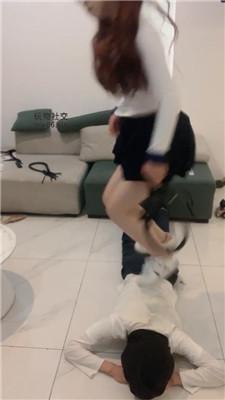 zepswwffipx.jpg