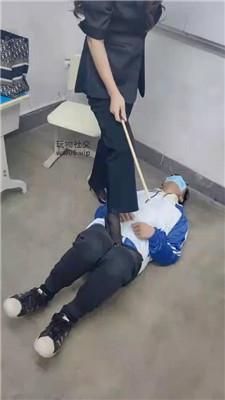 xyk03w05o05.jpg
