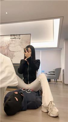 yfz3oq5pjw1.jpg