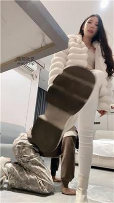 4hz3dtjovpo.jpg