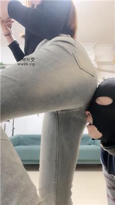 chy5m5w0nza.jpg