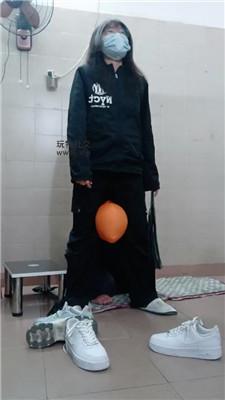 diqdhjnxfrx.jpg