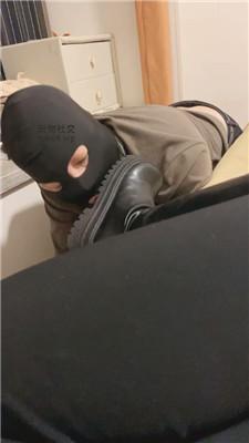 2nv1wqsdaqx.jpg