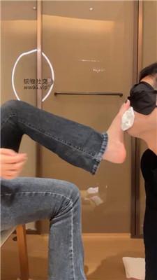 nutzsl1rk5f.jpg
