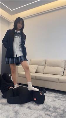 kgjqe2nyyc5.jpg