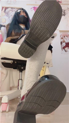 ax4m0nuc4jm.jpg