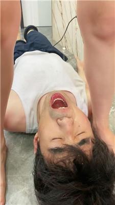 e5g0mfw424e.jpg