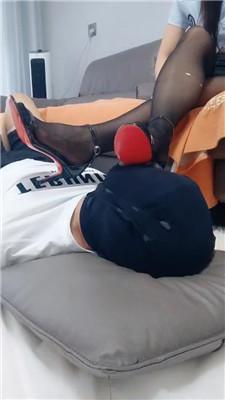 ziaiqoxe2m4.jpg