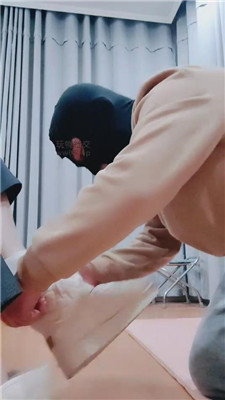 0byuts24lpi.jpg